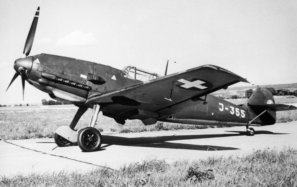 Самолет типа Мессершмидт-109 швейцарских ВВС в период Второй мировой войны