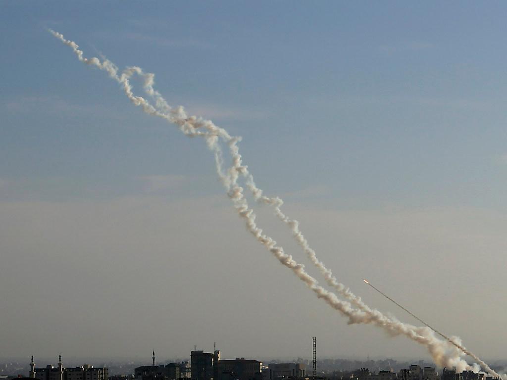 Israel Greift Nach Raketenangriff Aus Gaza Hamas-Ziele An - SWI ...