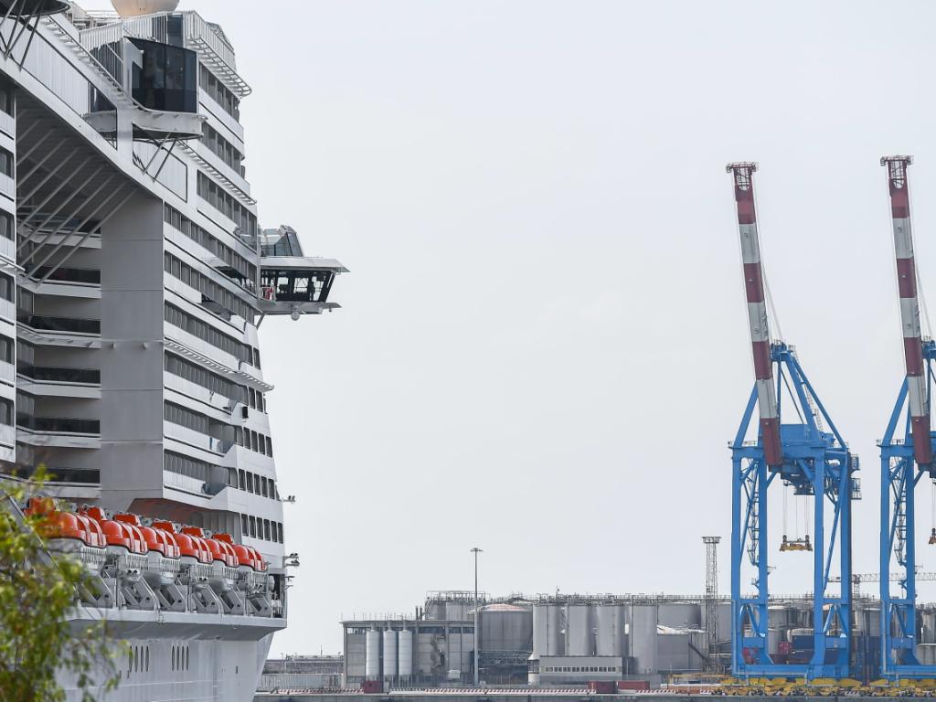 Le Premier Grand Navire De Croisière Reprend La Mer En Méditerranée Swi Swissinfoch 