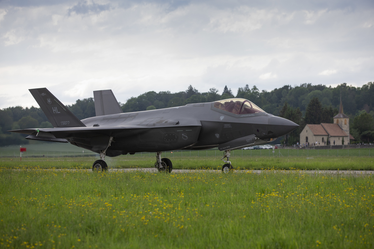 avion F-35A