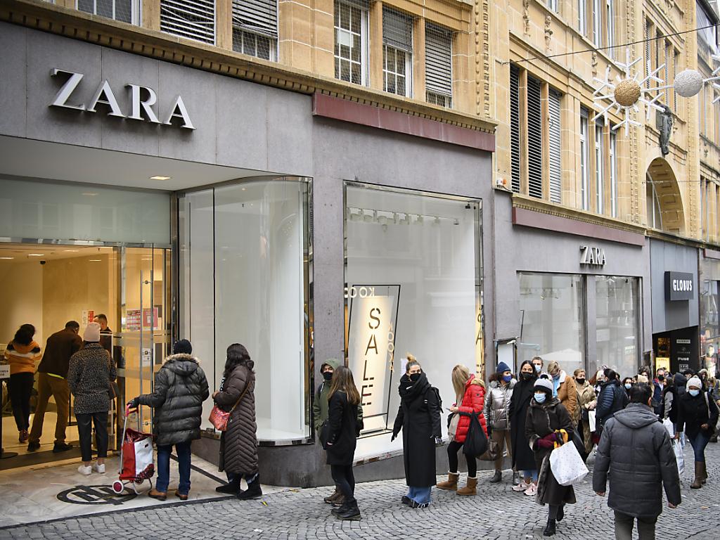 Zara-Mutter Inditex Kehrt In Gewinnzone Zurück - SWI Swissinfo.ch