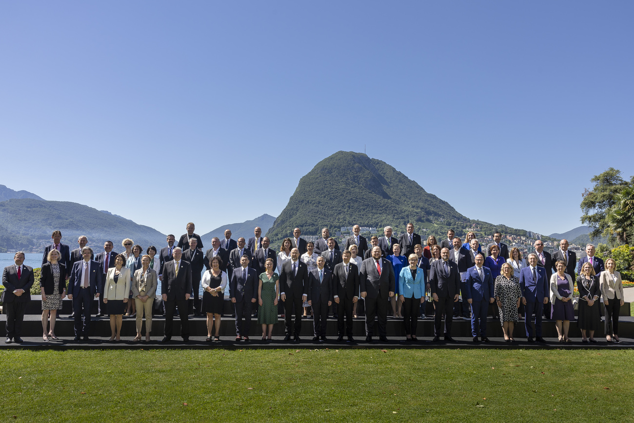 Politicians pose in Lugano