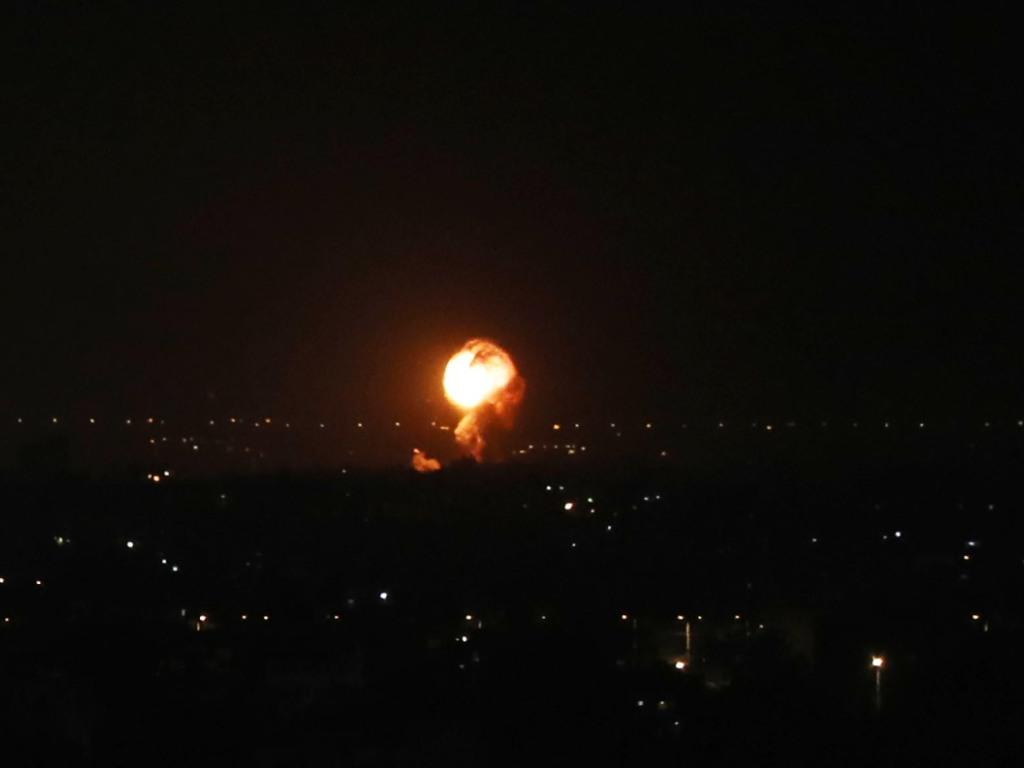 Israel Greift Nach Raketenbeschuss Hamas-Ziele Im Gazastreifen An - SWI ...