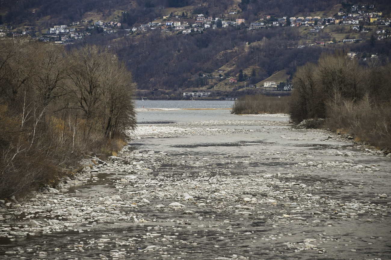 Ausgetrockneter Fluss in Locarno