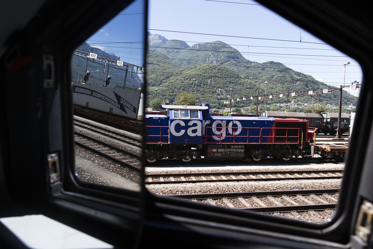 Tren de mercancías en Suiza