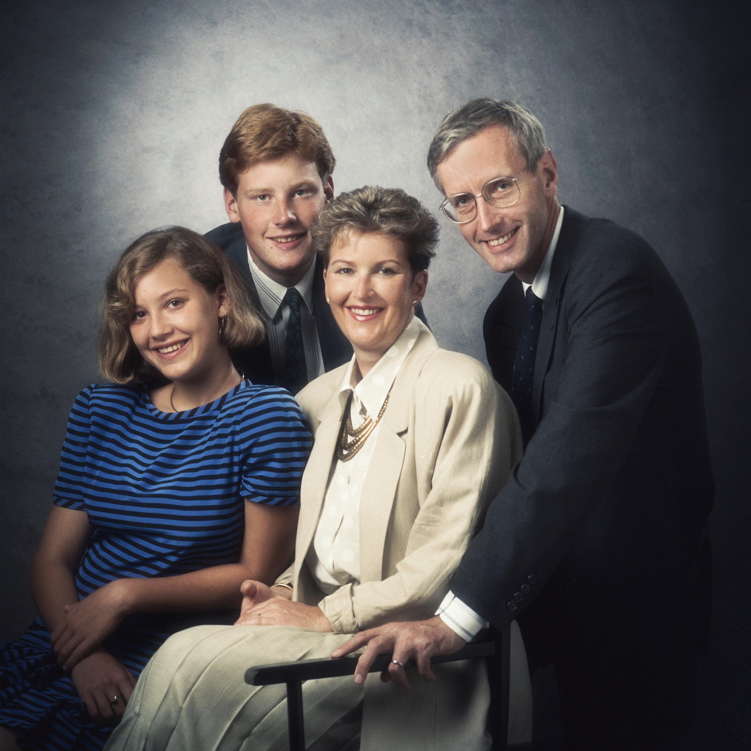 Portrait de famille avec quatre personnes
