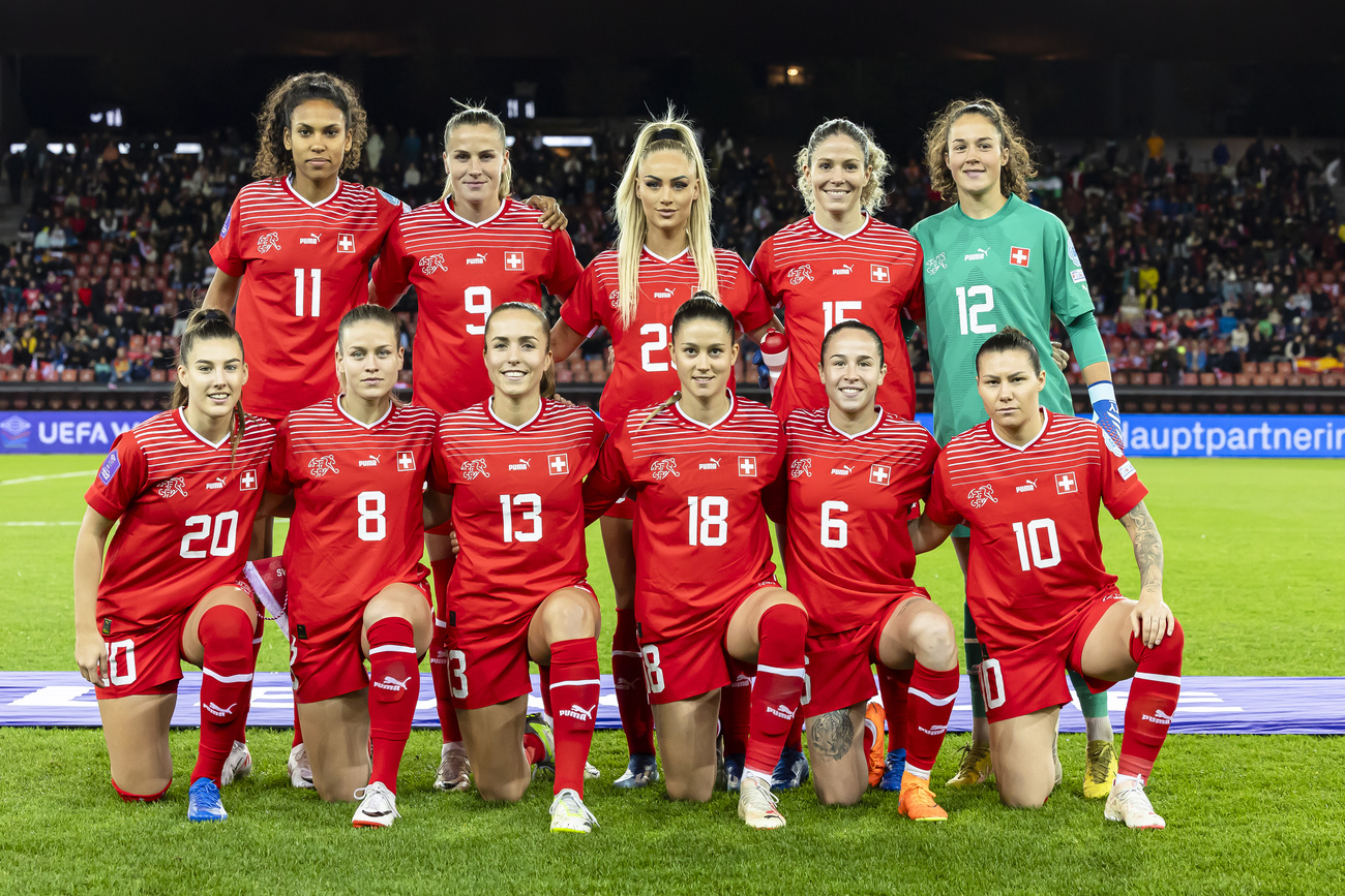 La squadra femminile della nazionale svizzera di calcio.