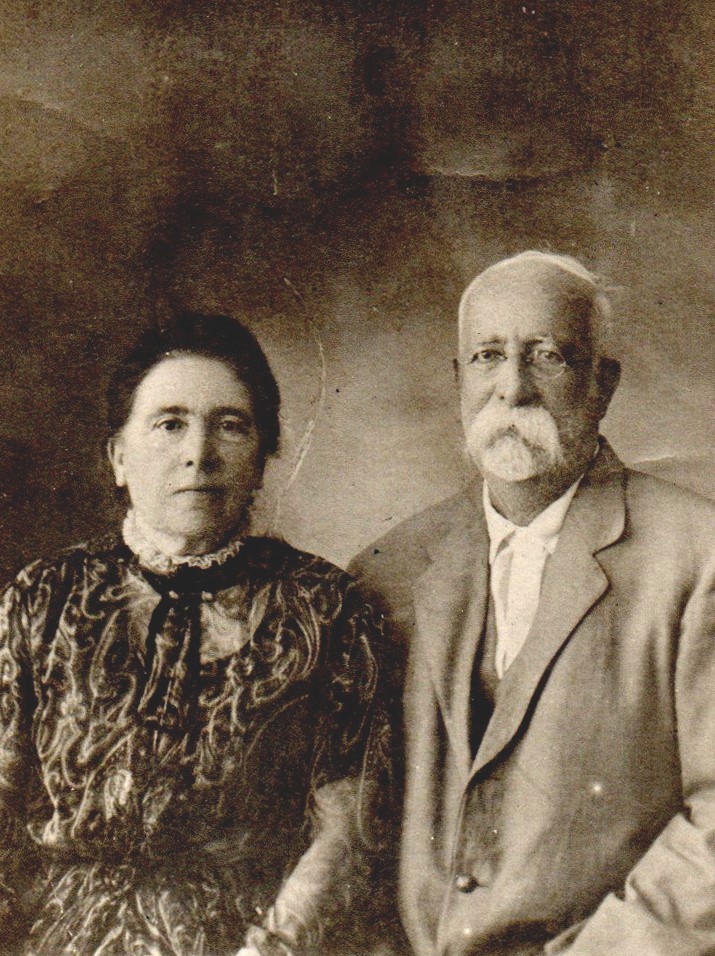 1915年頃、アテネで撮影されたエミール・ジリエロンと妻ジョゼフィーヌ・ゾエッキ