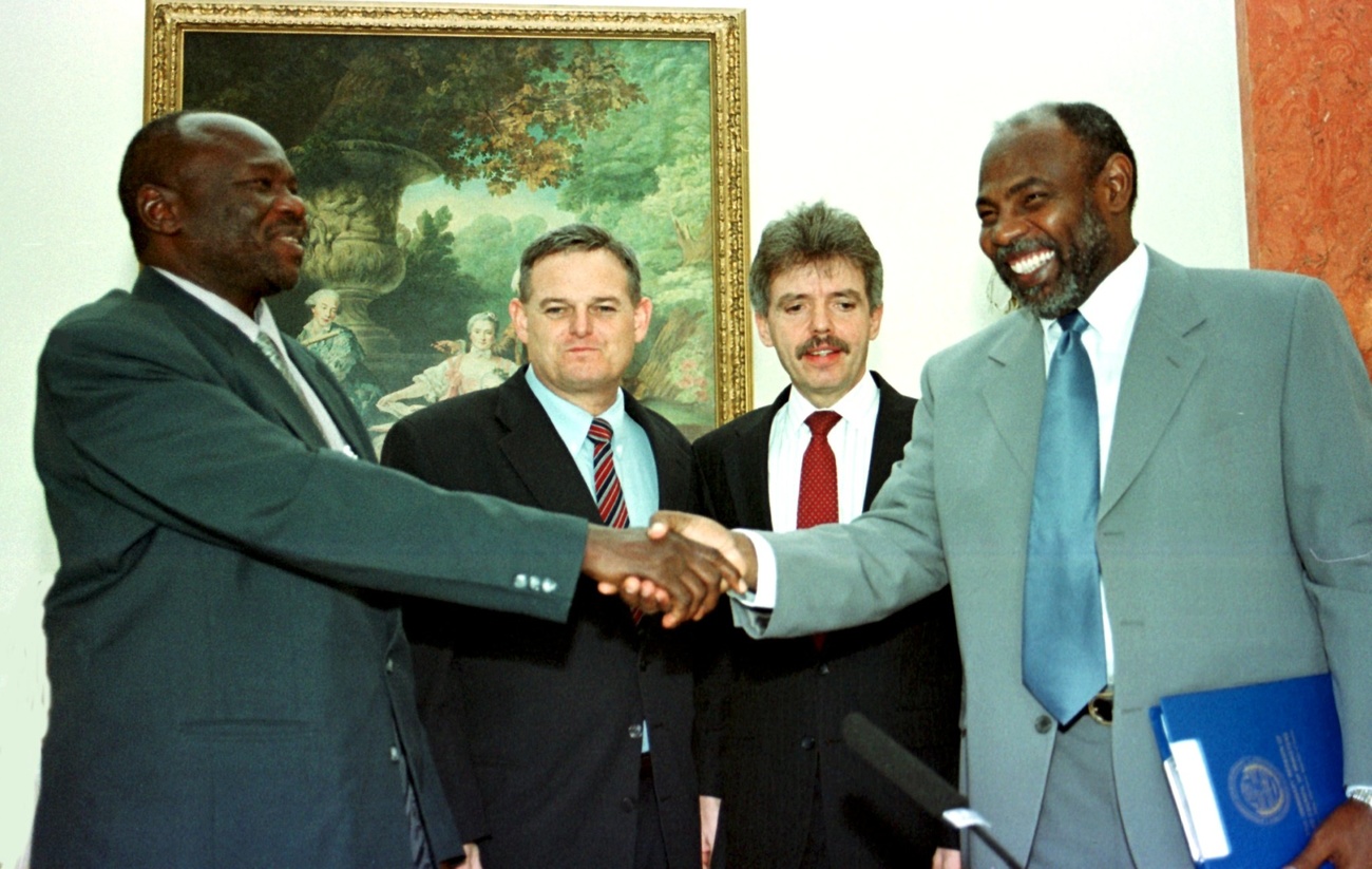 苏丹停火：2002年，苏丹北部和南部就在比尔根施托克酒店山达成协议。该协议是和平条约的基础，结束了苏丹22年来的第二次内战。