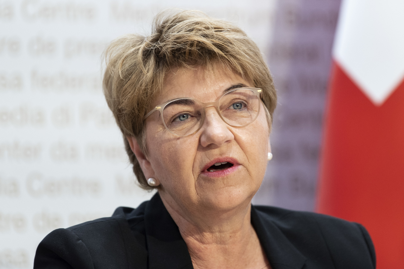 瑞士国防部长维奥拉·阿姆海尔特(Viola Amherd)是2024年瑞士联邦轮值主席。