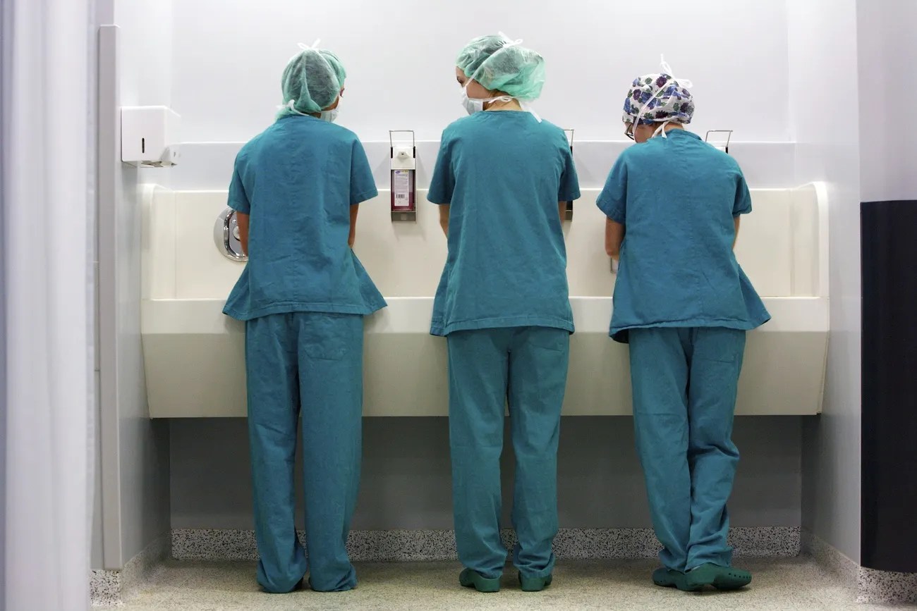 瑞士醫護領域的人員短缺問題尤其嚴重。