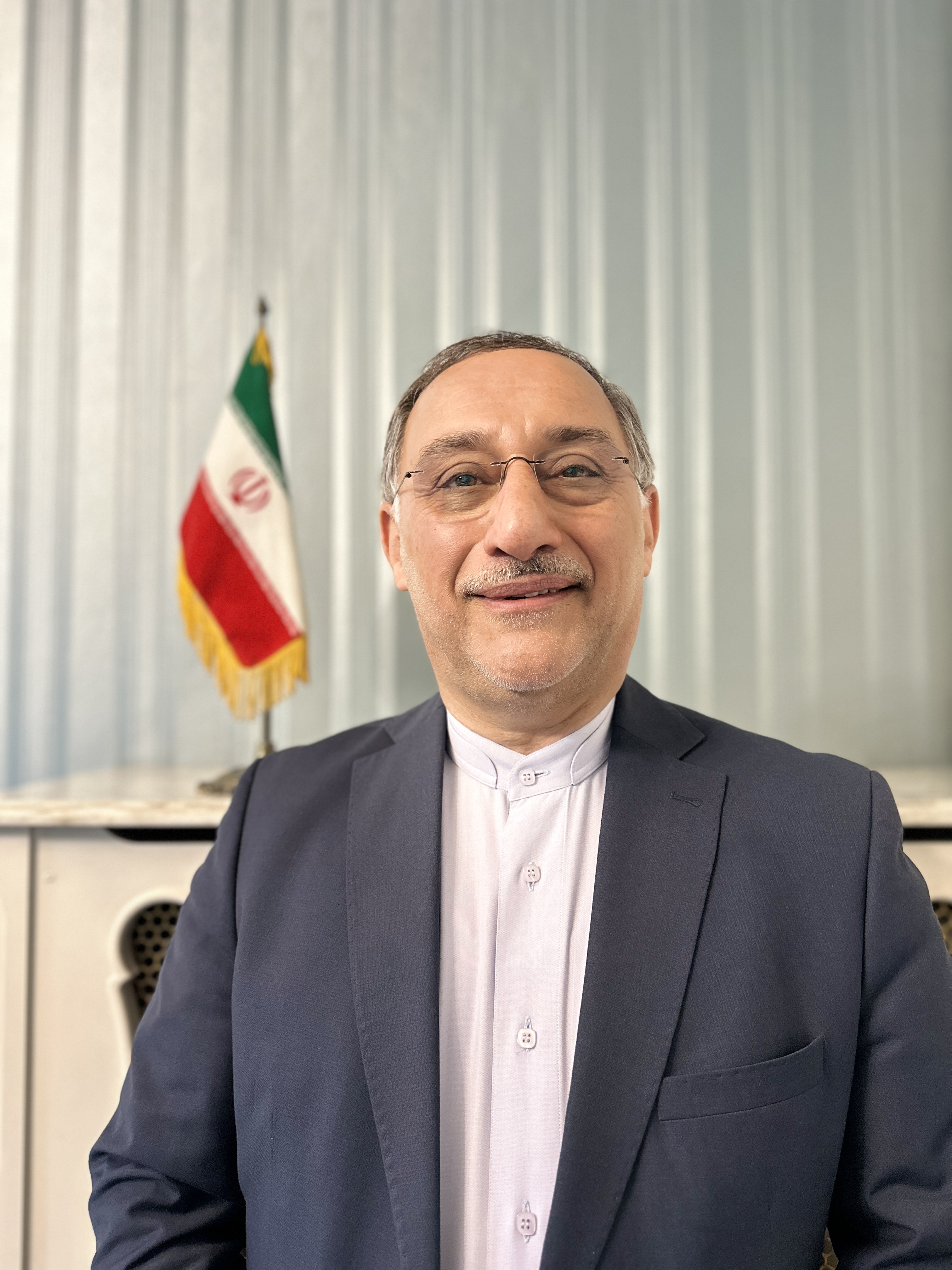 Portrait de l'ambassadeur d'Iran en Suisse