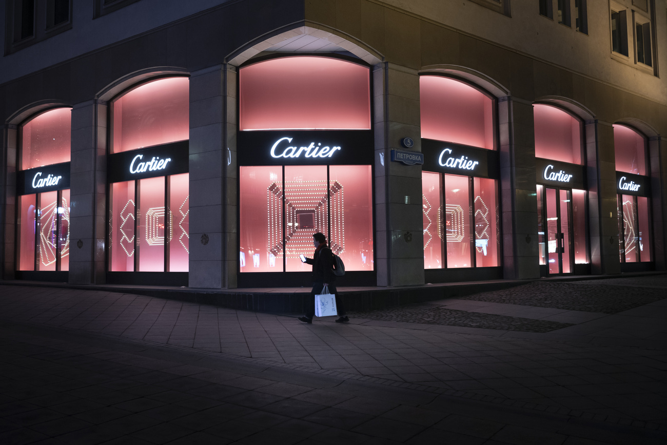 Les boutiques de la marque Cartier à Moscou ont fermé leurs portes à la suite de l'invasion russe en Ukraine, comme toutes les autres enseignes de montres suisses.
