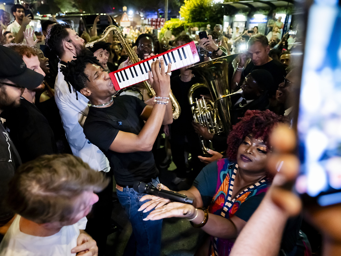 New Orleans artists kick off with a bang