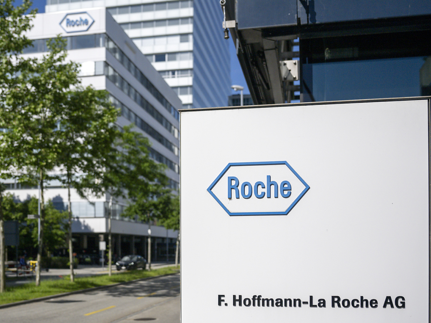 Roche dethrones Nestlé as the most valuable Swiss company - SWI ...