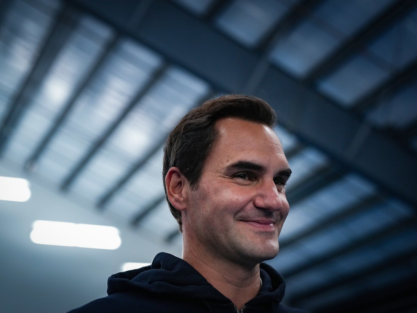 Promi-Selfie: Roger Federer trifft Taylor Swift - SWI swissinfo.ch