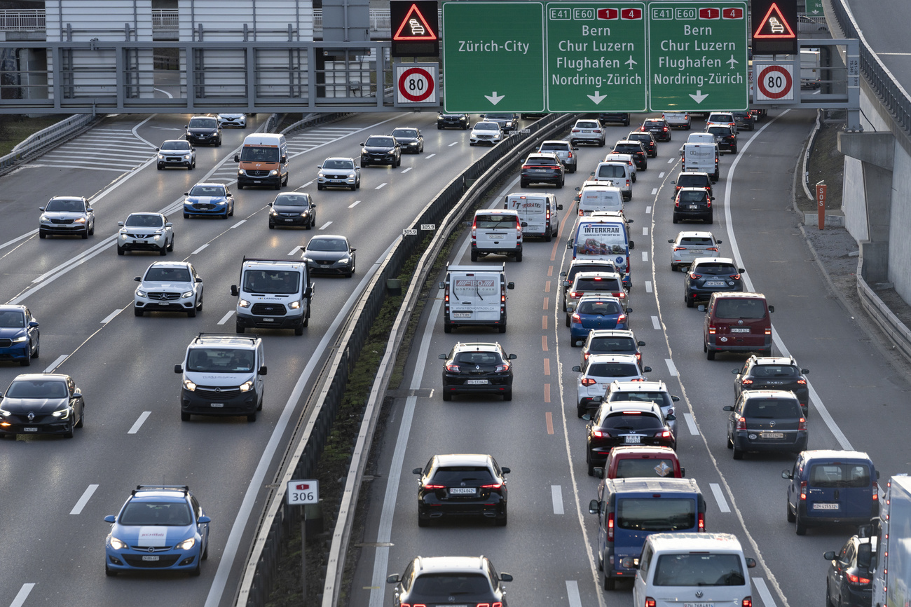 Autos auf einer Autobahn