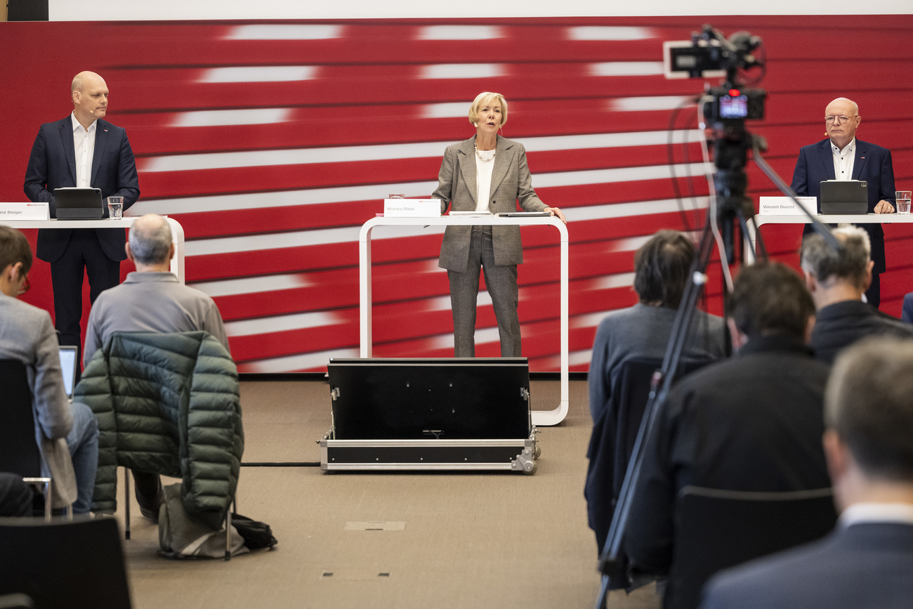 Monika Ribar lors de la conférence de presse annuelle des CFF à Berne, le 11 mars 2024.