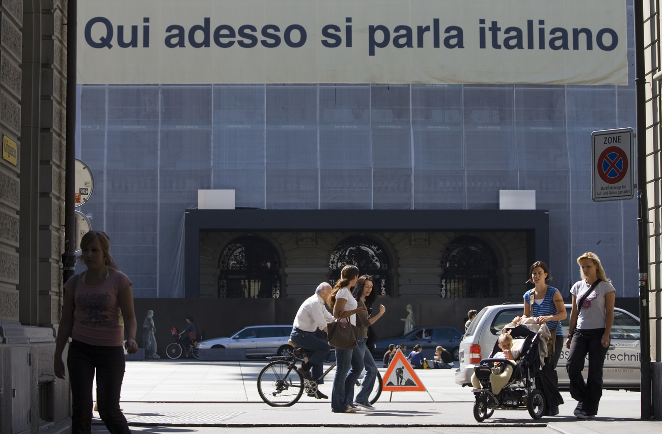 Campagna di promozione dell'italiano a Berna nel 2006.