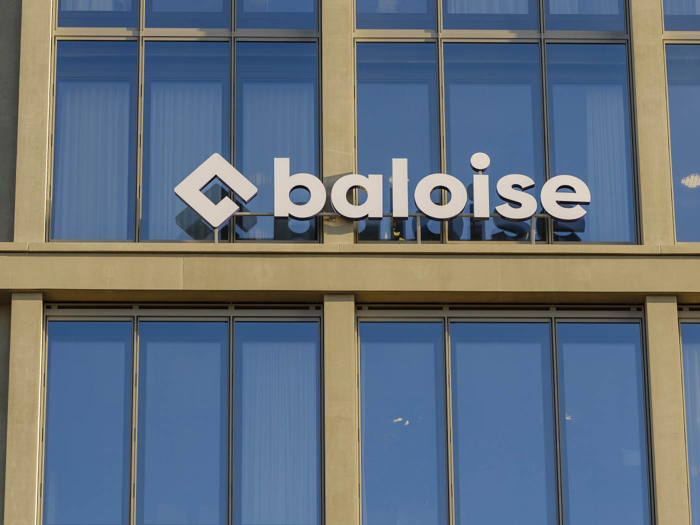 Swiss insurer Baloise increases profit and announces job cuts