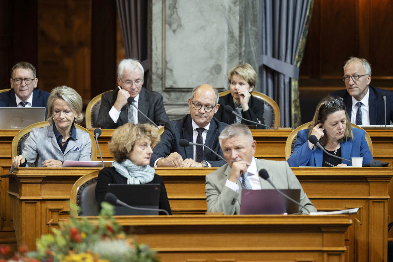 Mitte Staenderaete debattieren an der Herbstsession der Eidgenoessischen Raete, am Dienstag 17. September 2024, in Bern. (KEYSTONE/Peter Schneider)