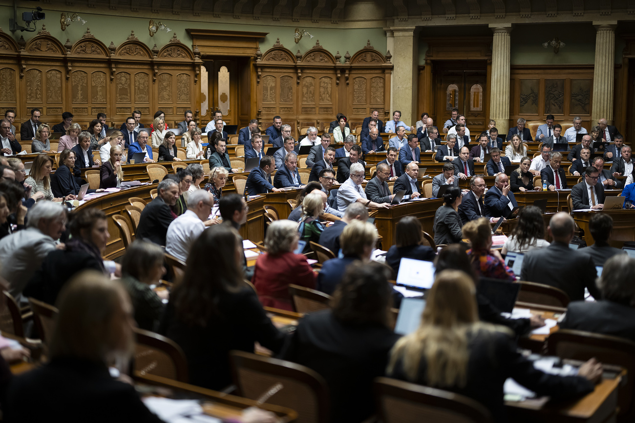 Parlamentarier:innen während der Herbstsession