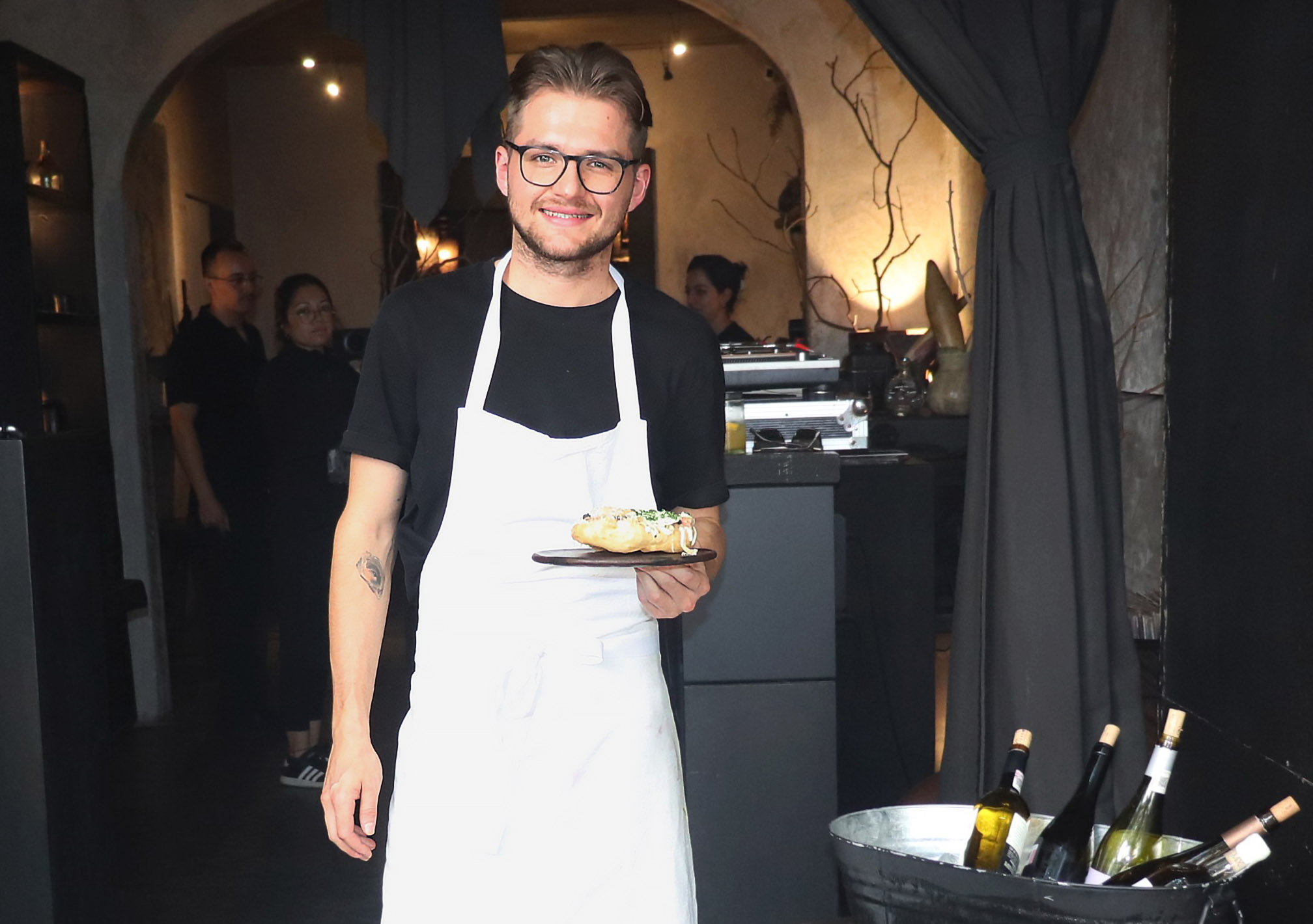 Luc Liebster vor dem Restaurant Canopia in Mexiko-Stadt