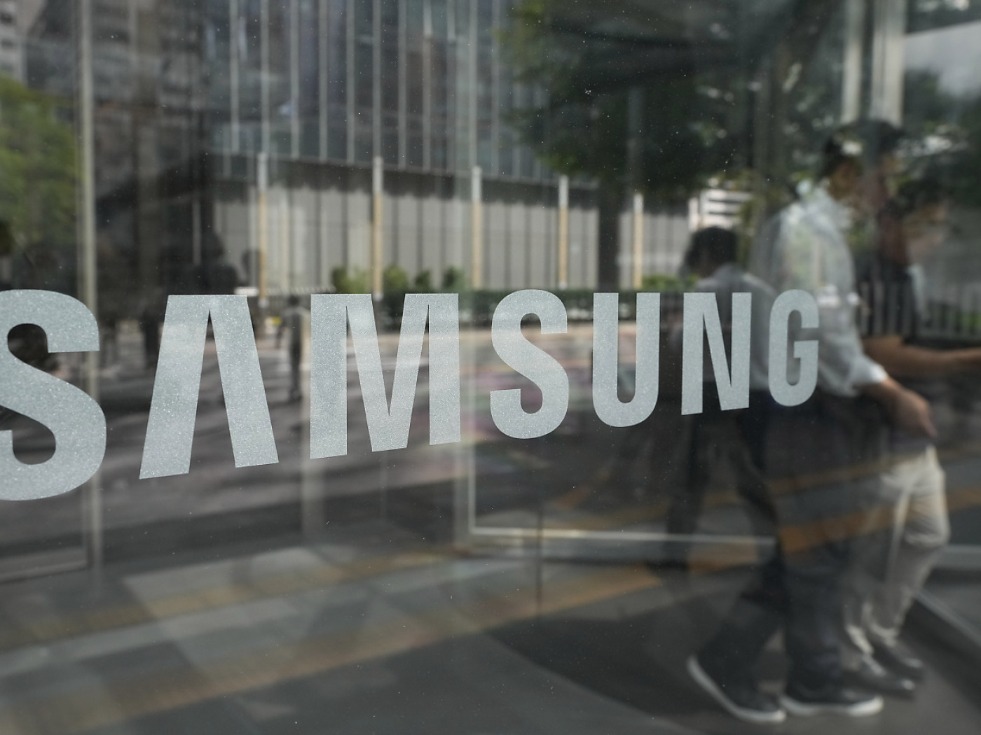 Samsung Electronics faces disappointing results