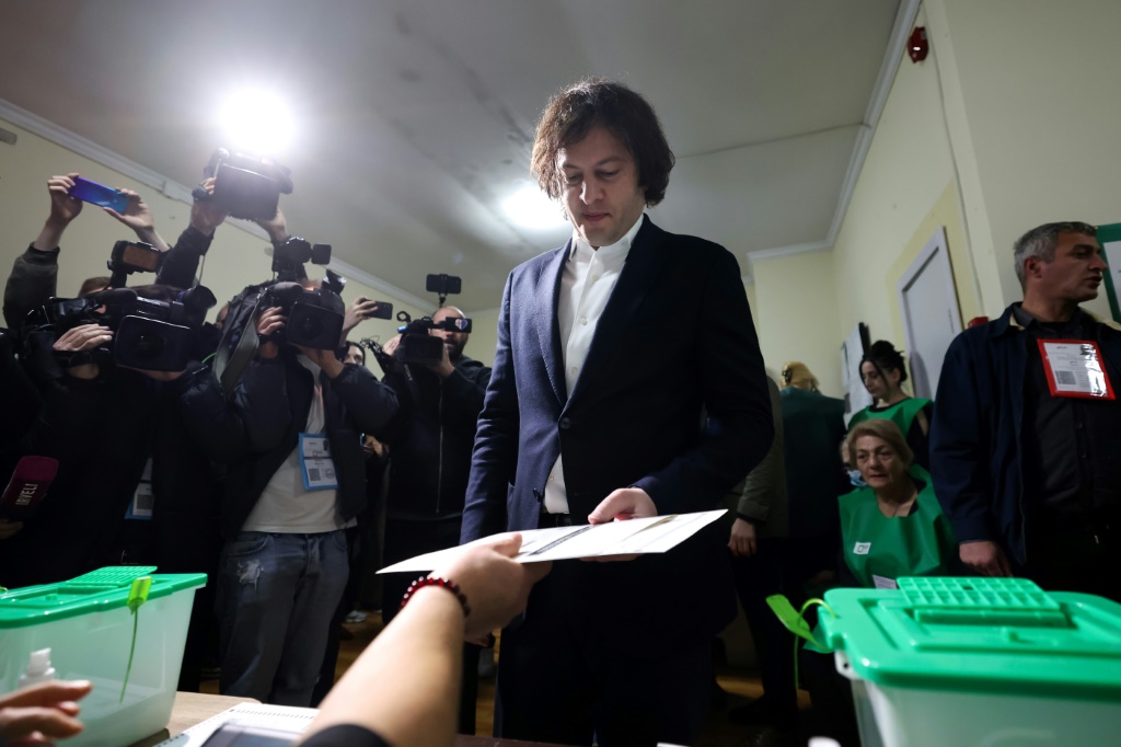 A partial recount after legislative elections in Georgia confirms the victory of the ruling party, according to the election commission