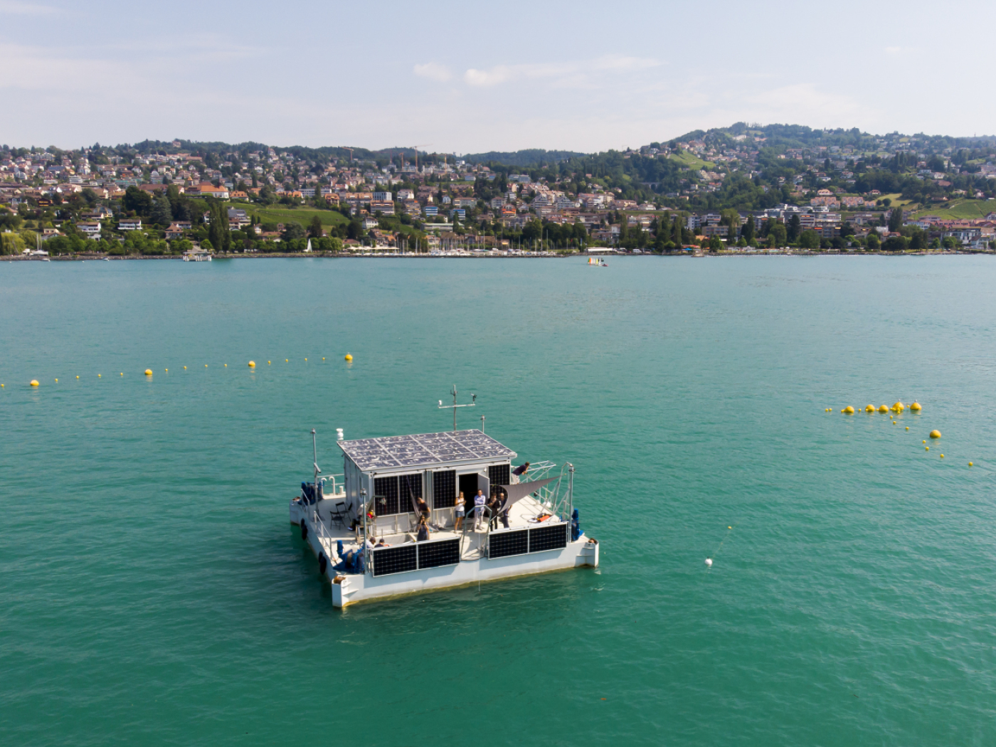 Scientists find reasons for Lake Geneva's CO2 emissions