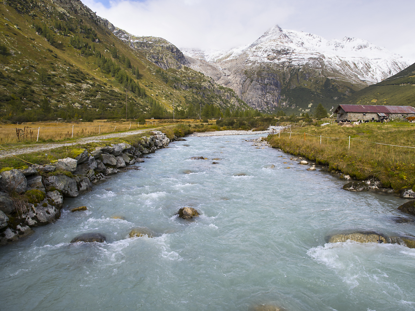 fiume nel canton grigioni