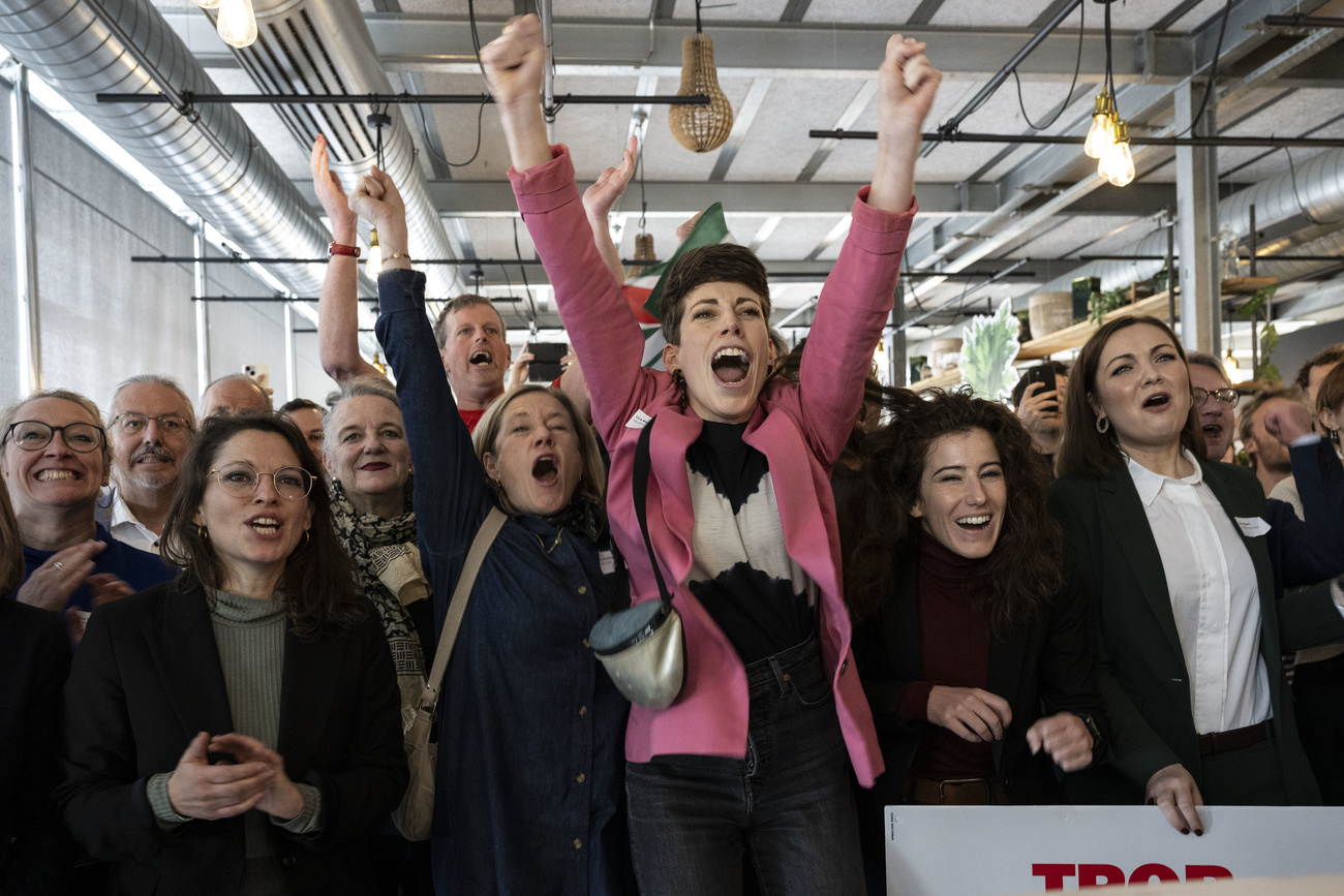 Linke Parteien feiern das Resultat