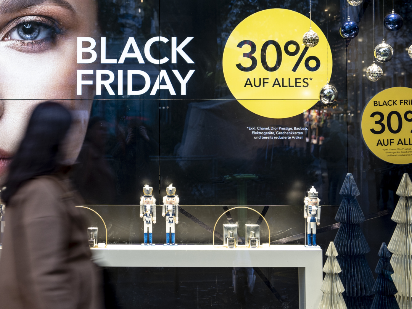 Black Friday gets off to a slow start in stationary retail