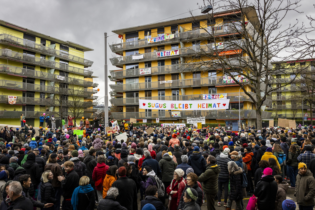 Picture of a protest in front of houses in Zurich