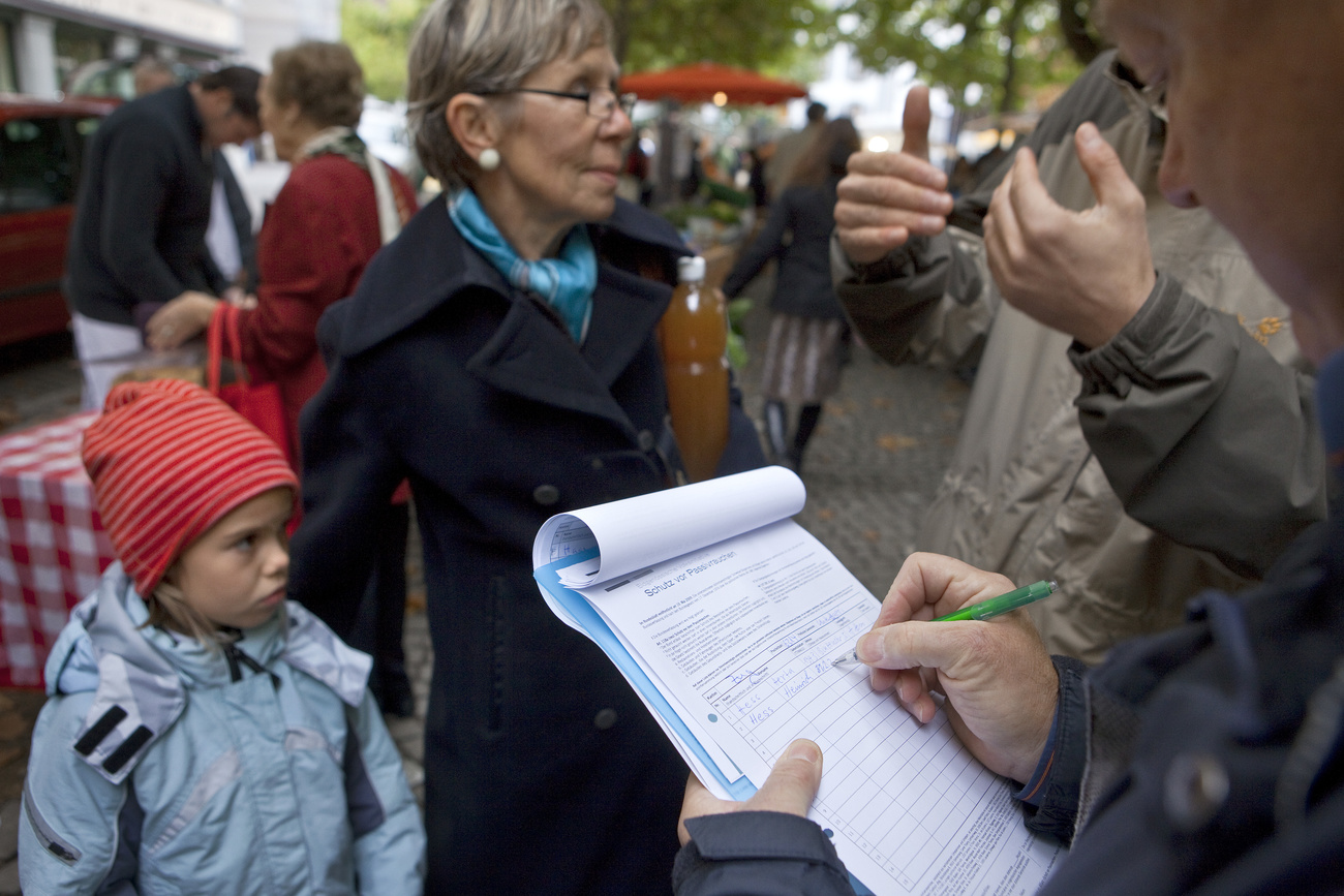 Collecting signatures