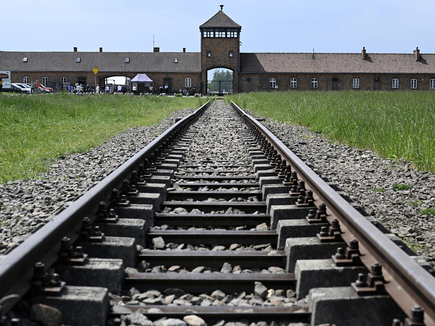 Switzerland commemorates the liberation of the Auschwitz concentration camp 80 years ago