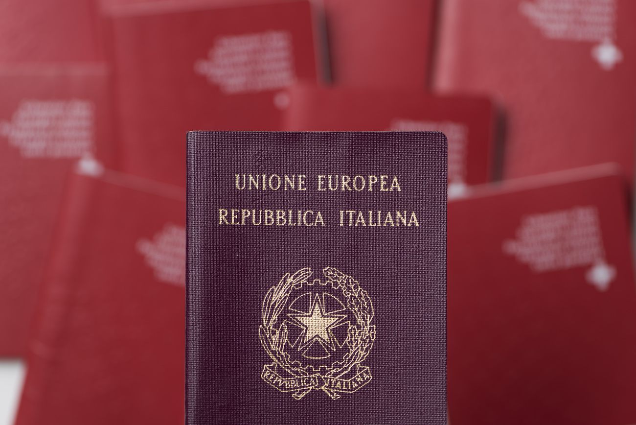 passaporto italiano e passaporti svizzeri