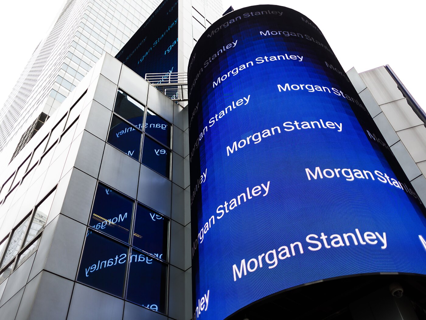 Bank Morgan Stanley must pay millions in fines in Switzerland