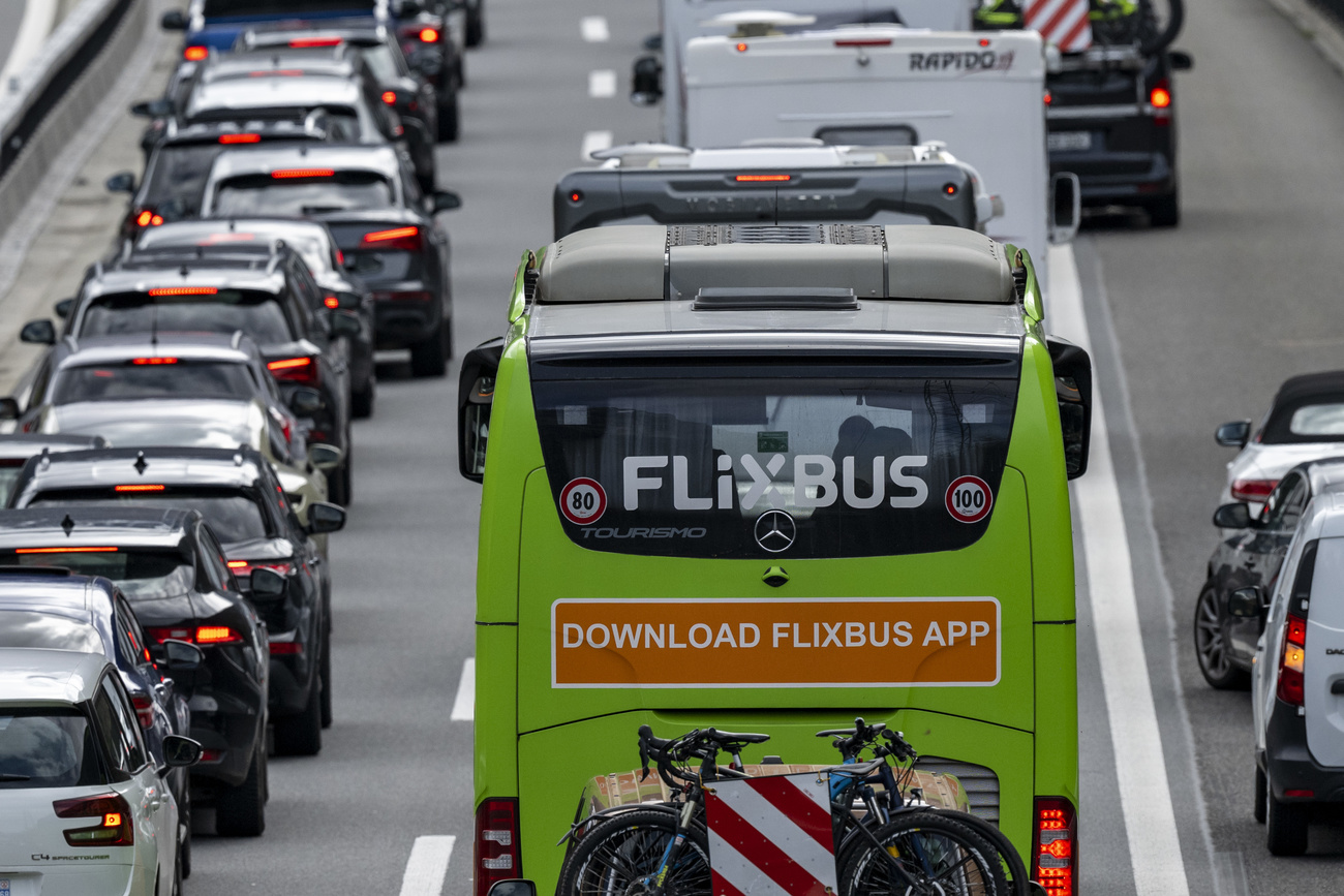 bus in colonna