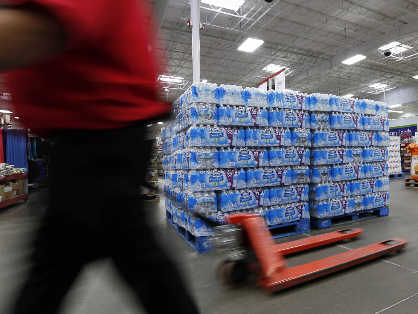 Nestlé Waters defends its mineral waters, calls for clarification