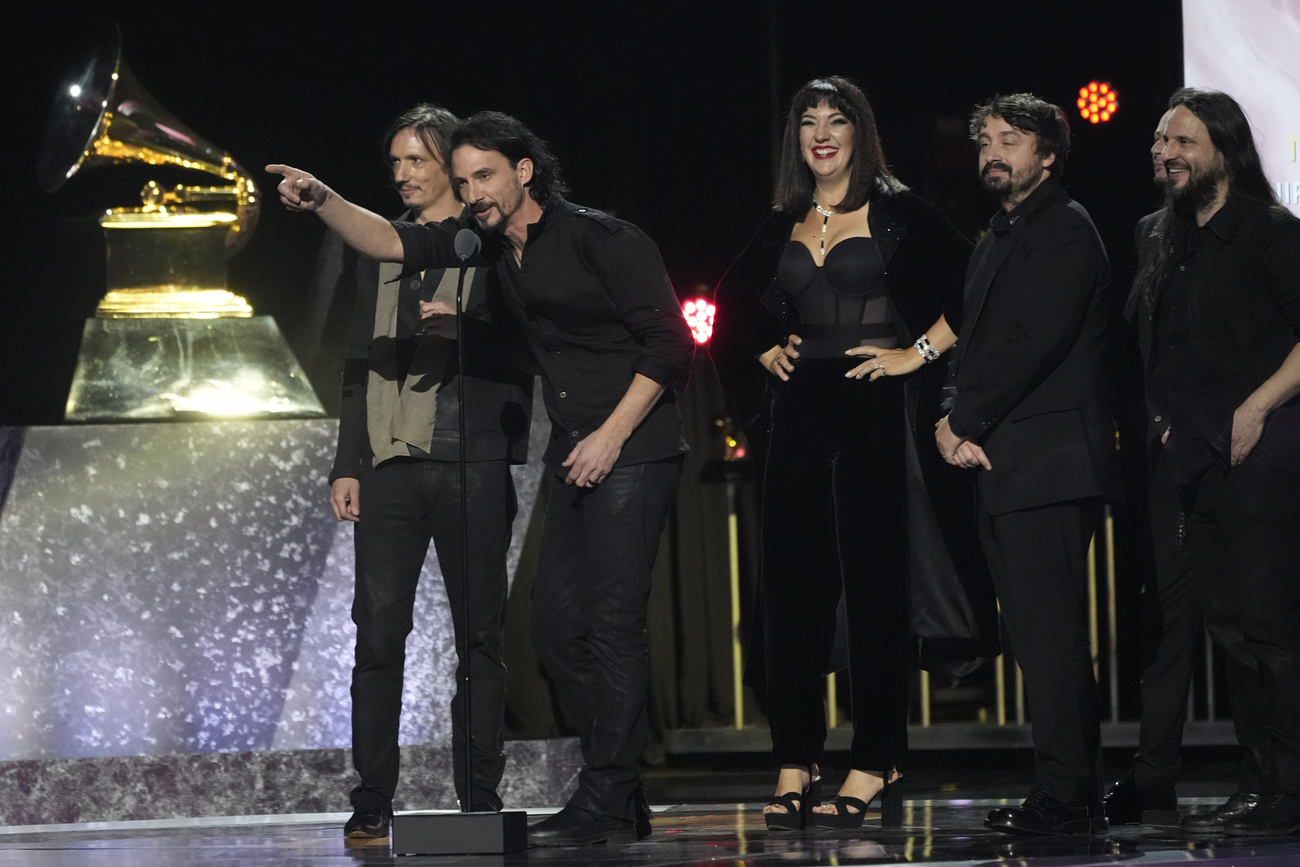 Swiss-French mezzo sporano singer Marina Viotti (centre) with Gojira.