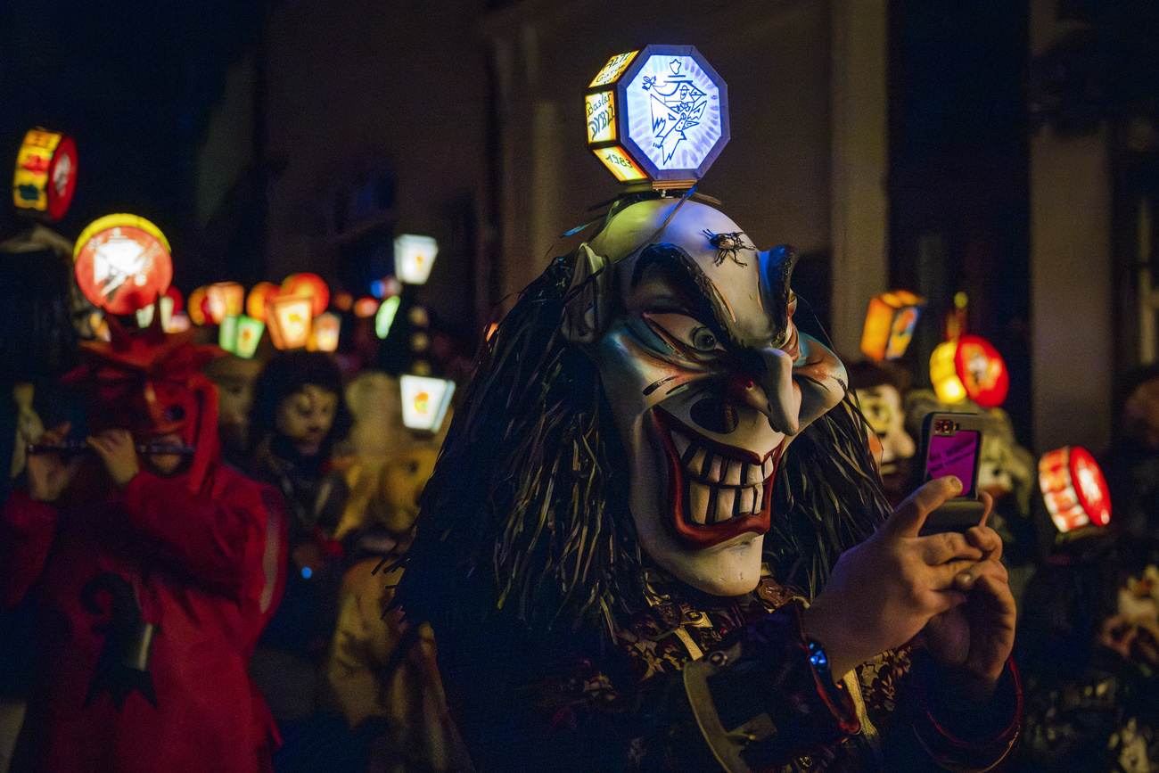 un masque de carnaval à bâle