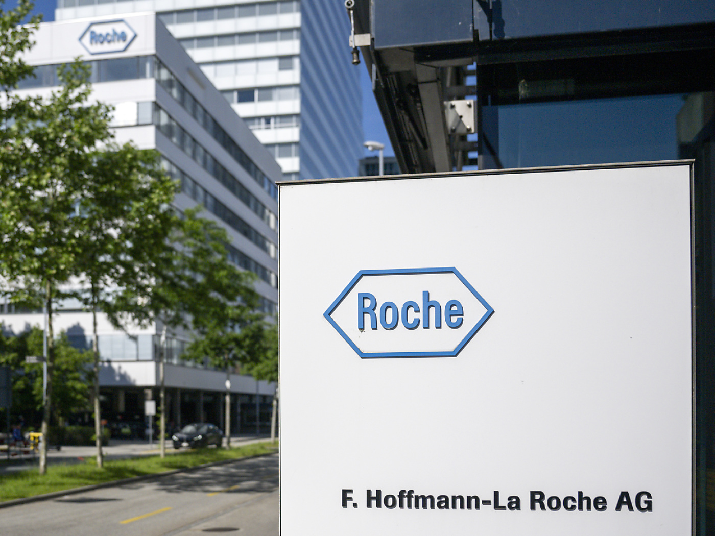 logo roche