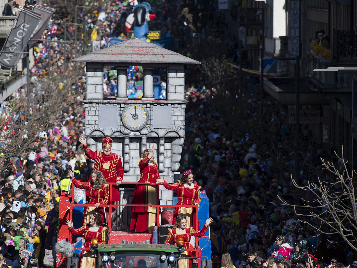 Over 40,000 people attend Bellinzona carnival parade