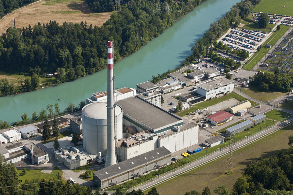 Mühleberg nuclear plant given stay of execution - SWI swissinfo.ch