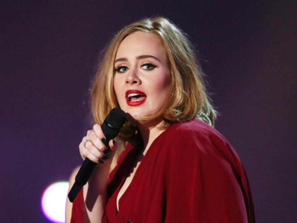 Adele bricht Welttournee ab "Bin am Boden zerstört" SWI swissinfo.ch