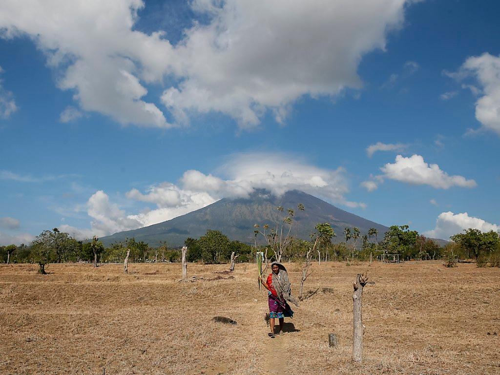 Bali se pr pare  l ruption du mont  Agung  SWI swissinfo ch