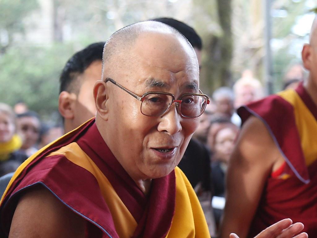 Der Dalai Lama wird im September in der Schweiz erwartet SWI swissinfo.ch