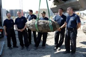 Evacuación masiva en Berlín para desactivar una bomba de la Segunda Guerra  Mundial - SWI 