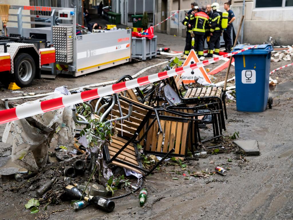 Rekordregen In Lausanne Hält Einsatzkräfte Auf Trab - SWI Swissinfo.ch